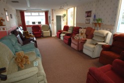 More Riser Recliner Chairs on show